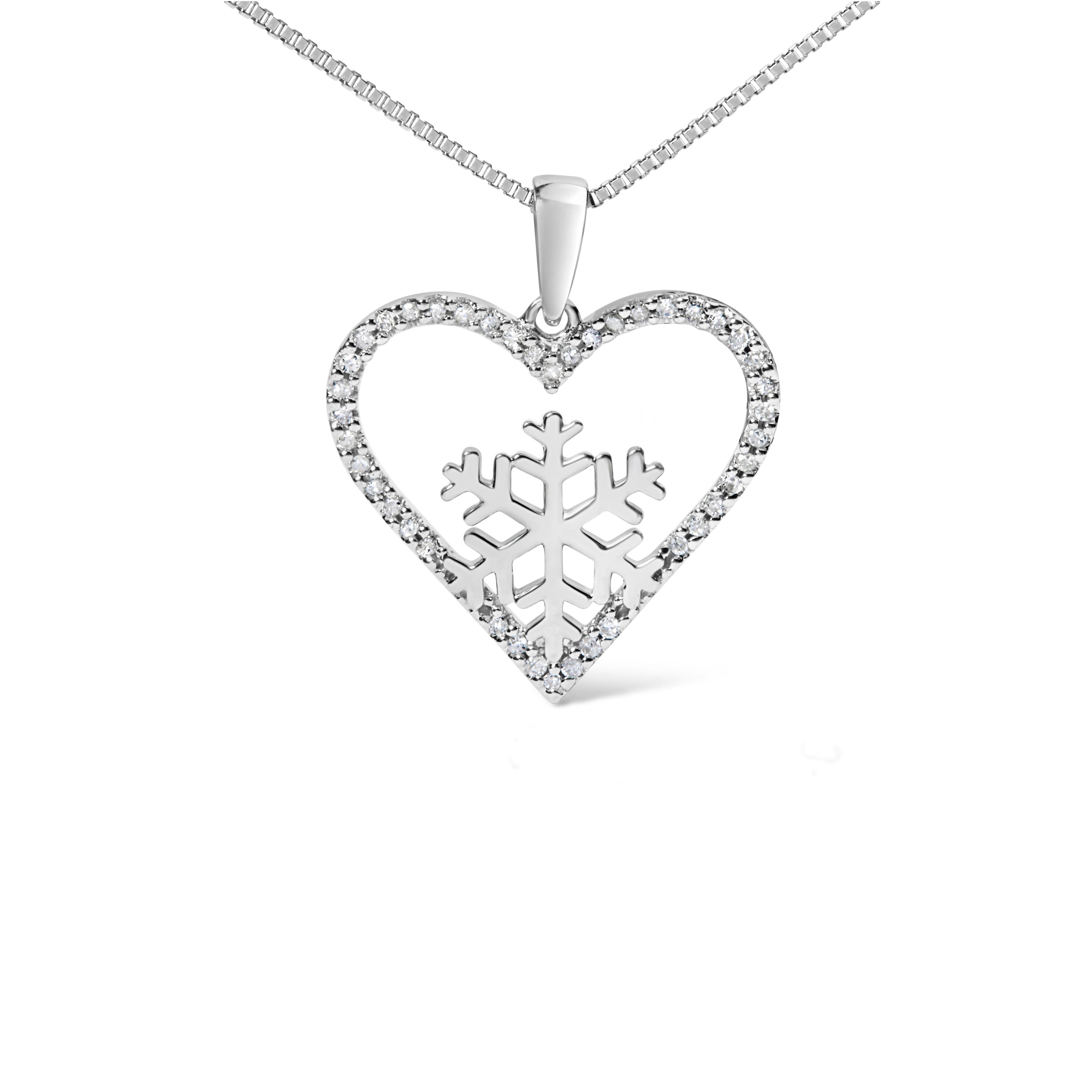 925 Sterling Silver 1/10ct TDW Diamond Heart Pendant Necklace 18"
