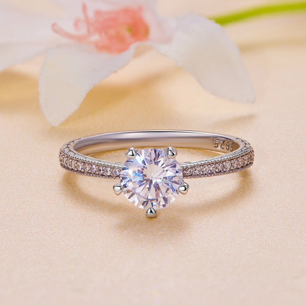 925 Sterling Silver Moissanite 0.8ct Ring Size 6 for Women