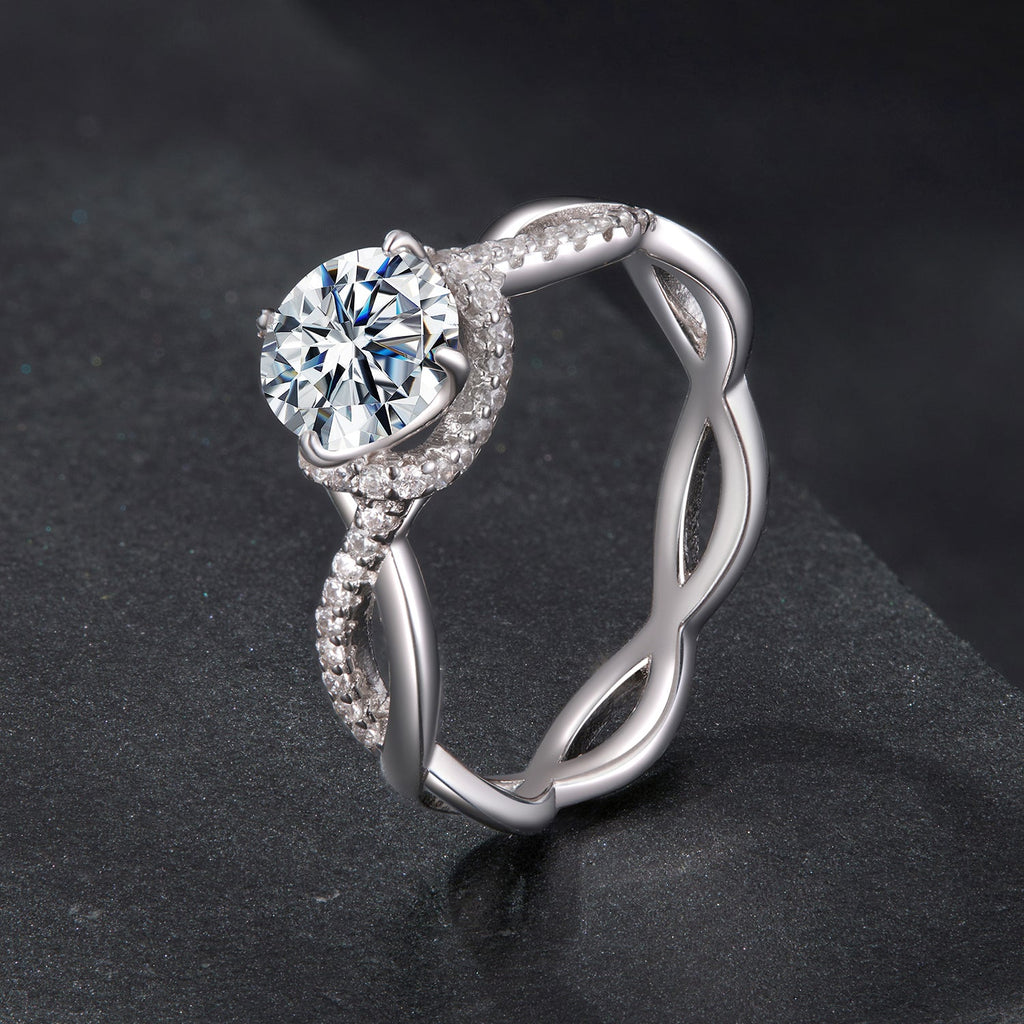 925 Sterling Silver Moissanite Ring in Size 7 with Pavé Setting for Women