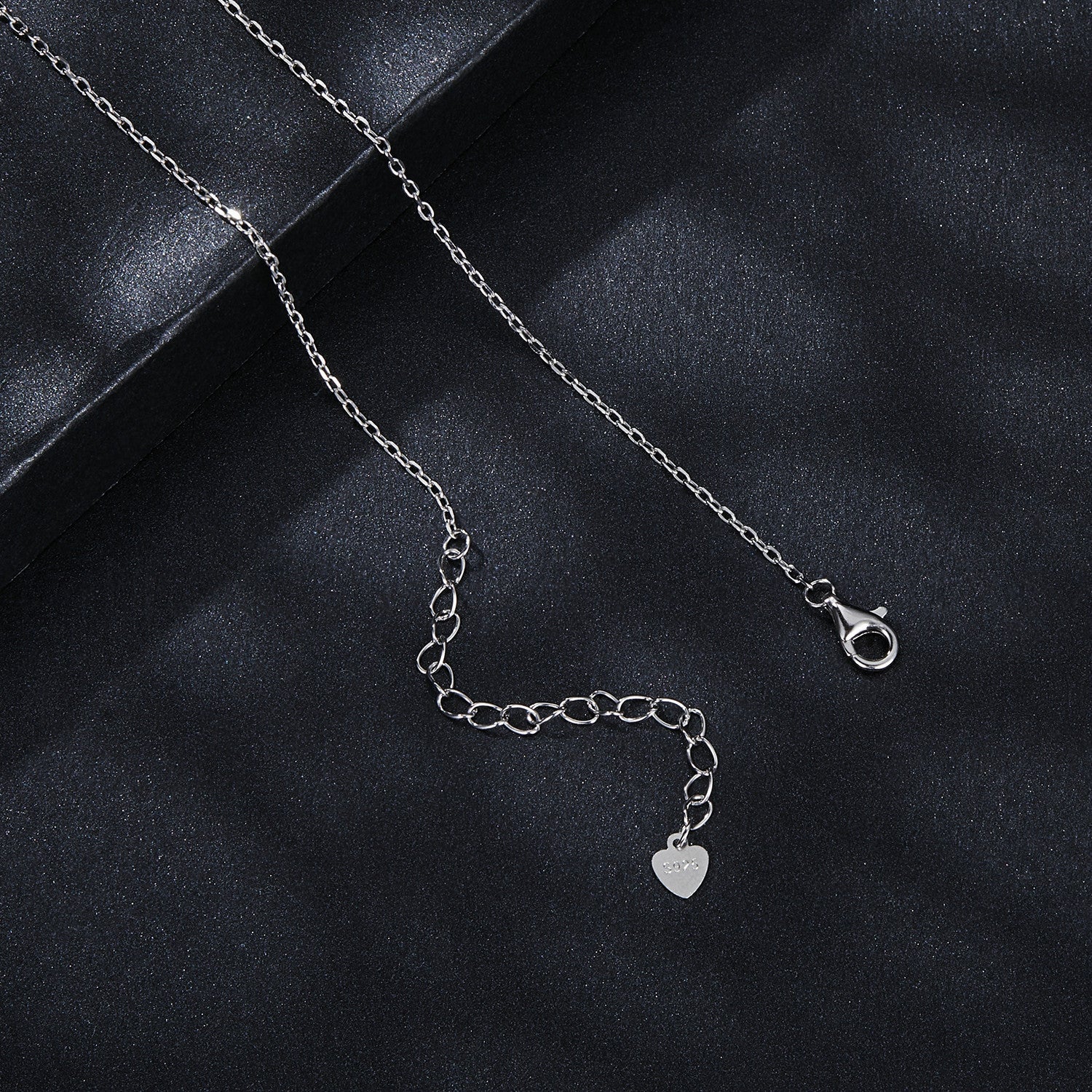 925 Sterling Silver Moissanite 6.5mm Diamond-like Pendant Necklace for Women