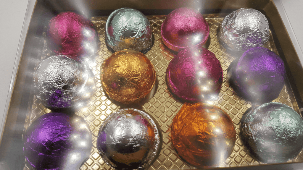 Gift Set for Mom with 12 Bath Bombs