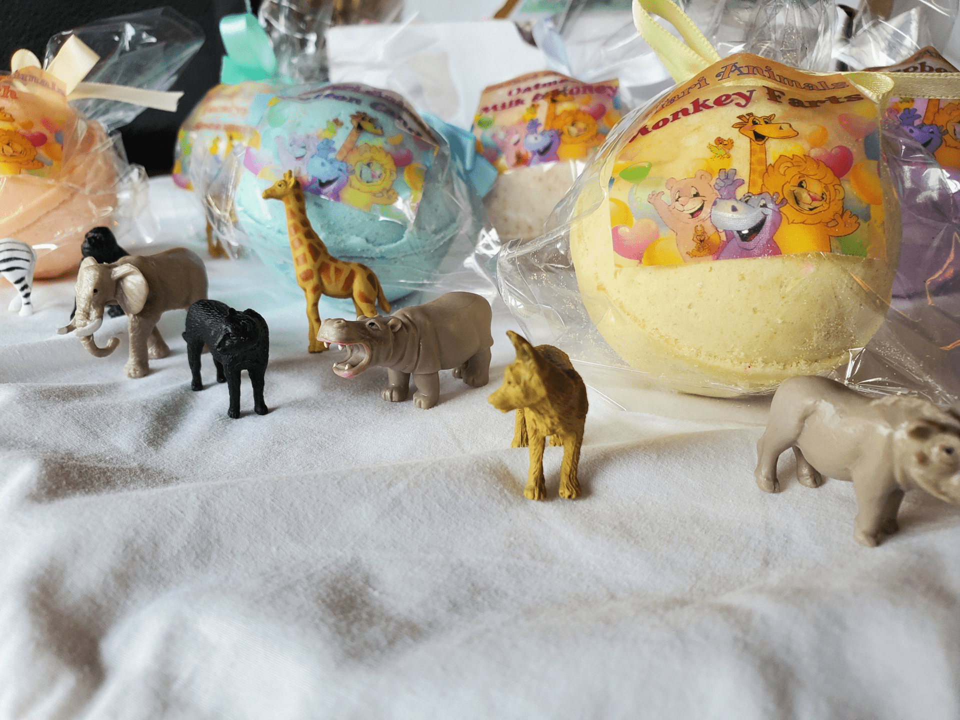 Kids Bath Bombs with Surprise Toys (30-Pack)