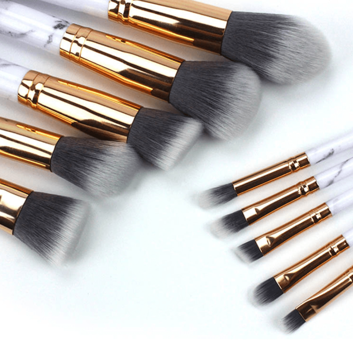 La Canica 10-in-1 Makeup Brush Set with Travel-Friendly Container