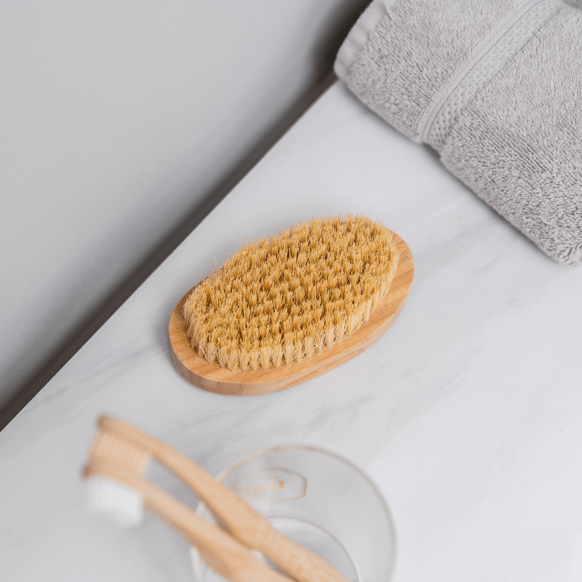 Natural Beard Brush – Eco-Friendly & Effective Beard Grooming Solution