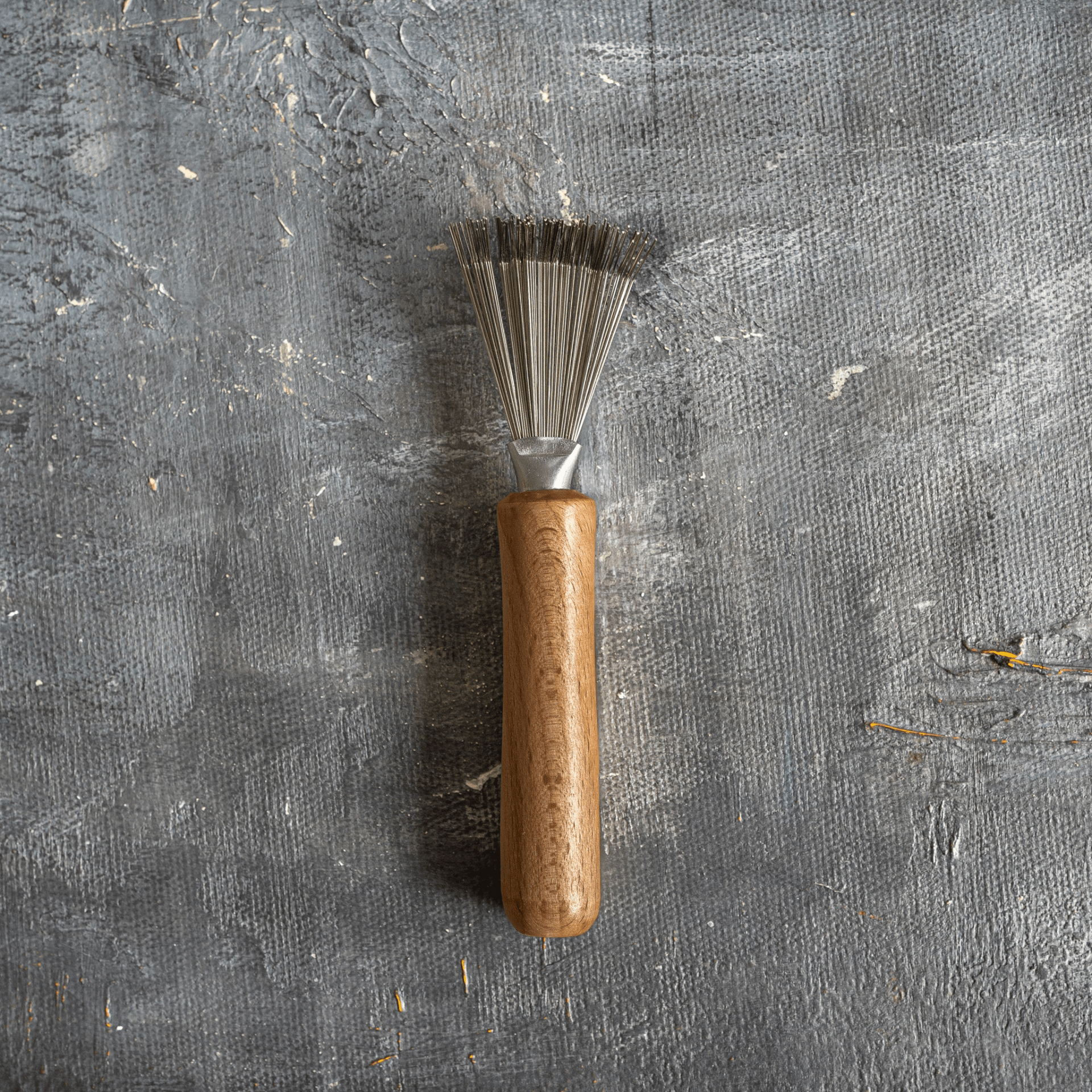 On-The-Go Bamboo Hair Brush Set – Sustainable & Travel-Friendly Grooming