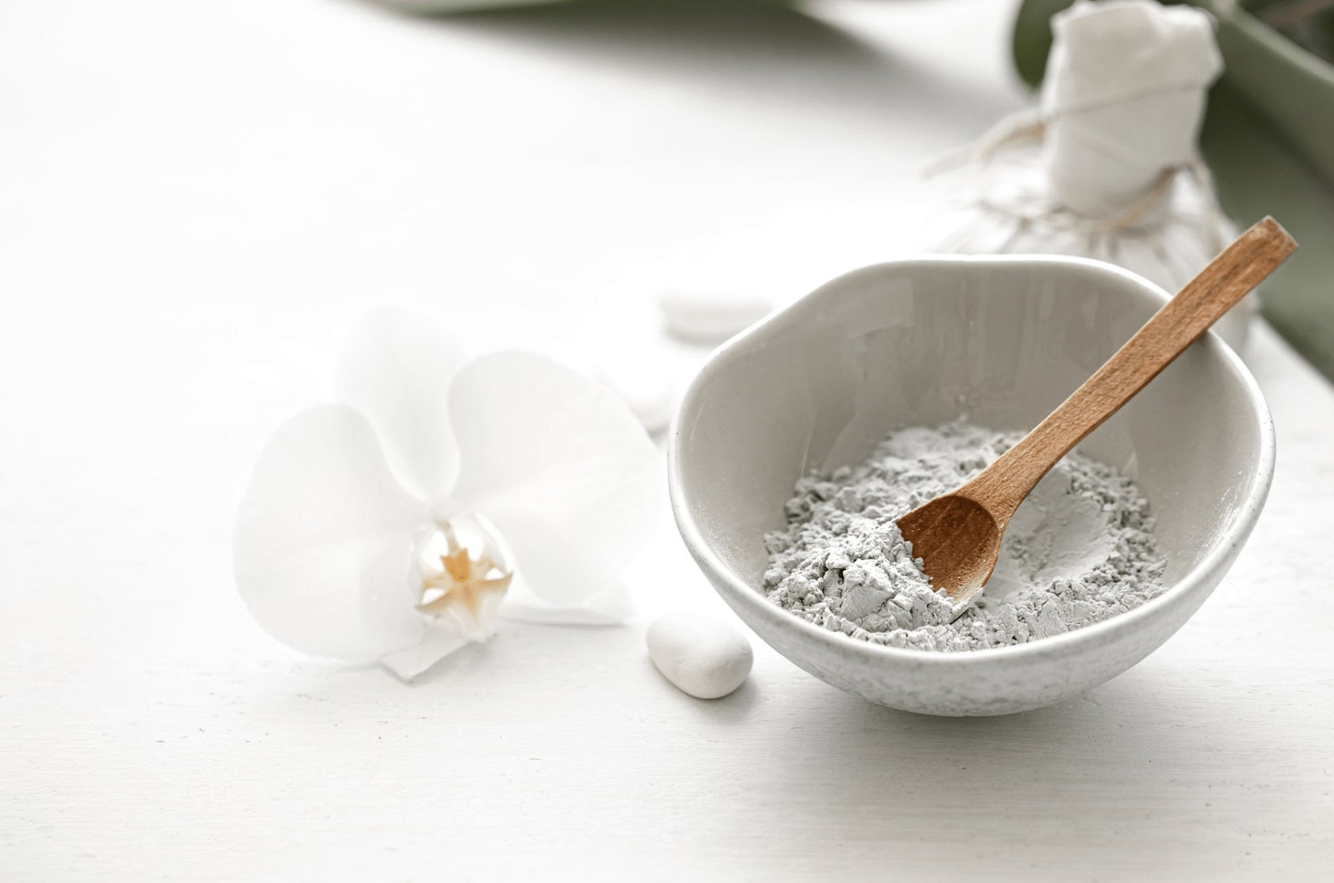 Organic Dead Sea Mud & Bentonite Clay Face Mask for Acne | Exfoliate, Detoxify, Soothe
