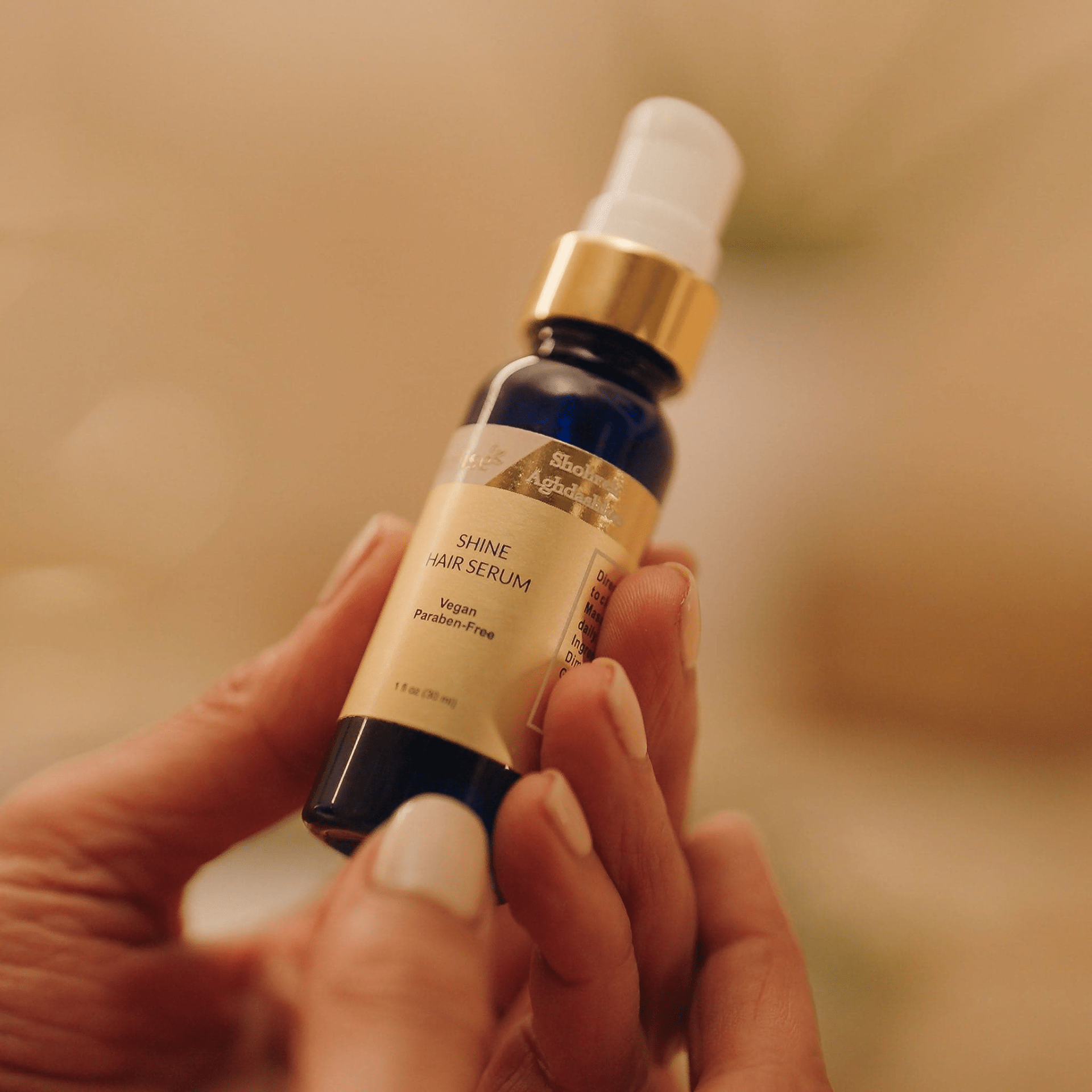 Shohreh Aghdashloo by Aniise Shine Hair Serum - Frizz Control & Smoothness